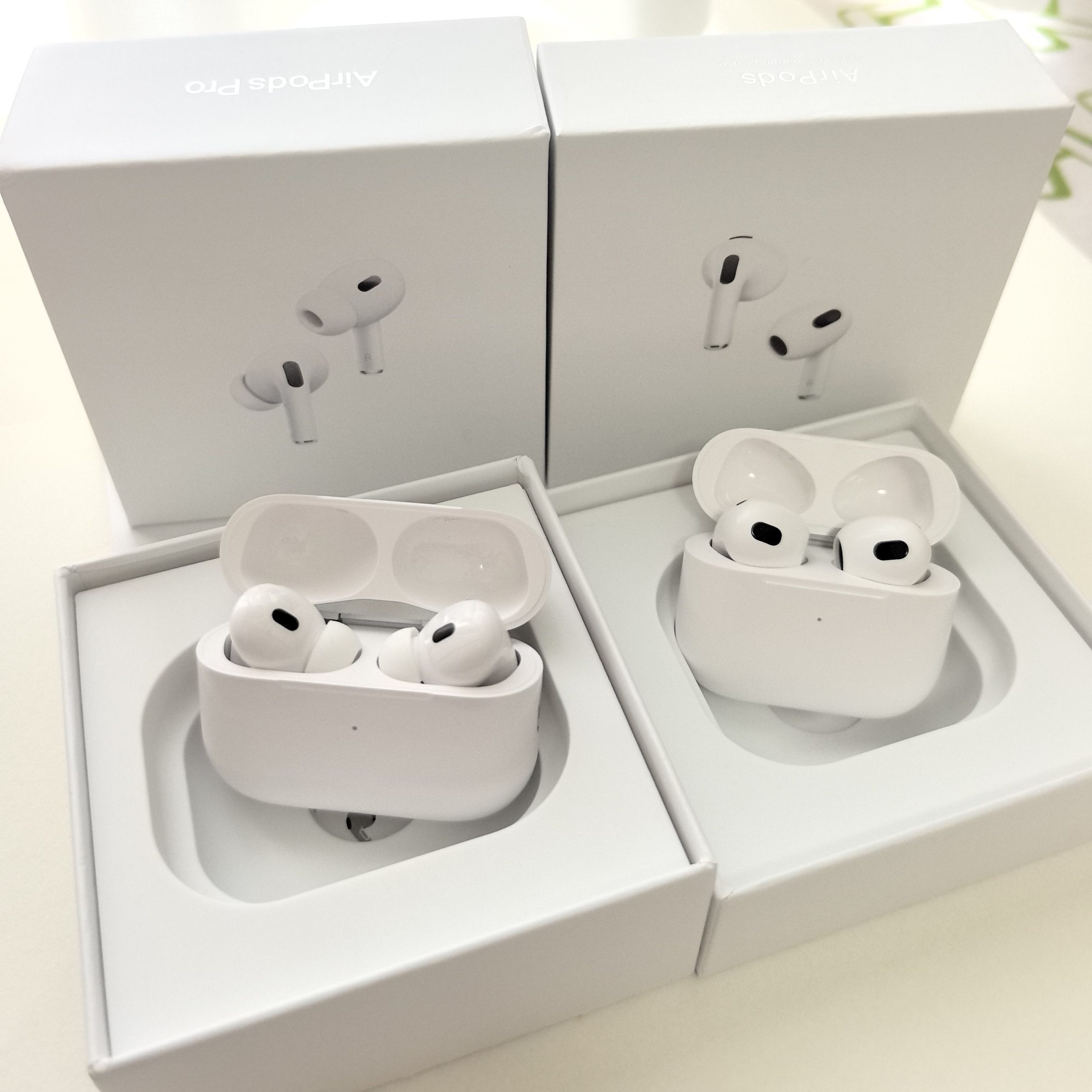 Mobile Checklist Wireless Earbuds with LED Charging Case